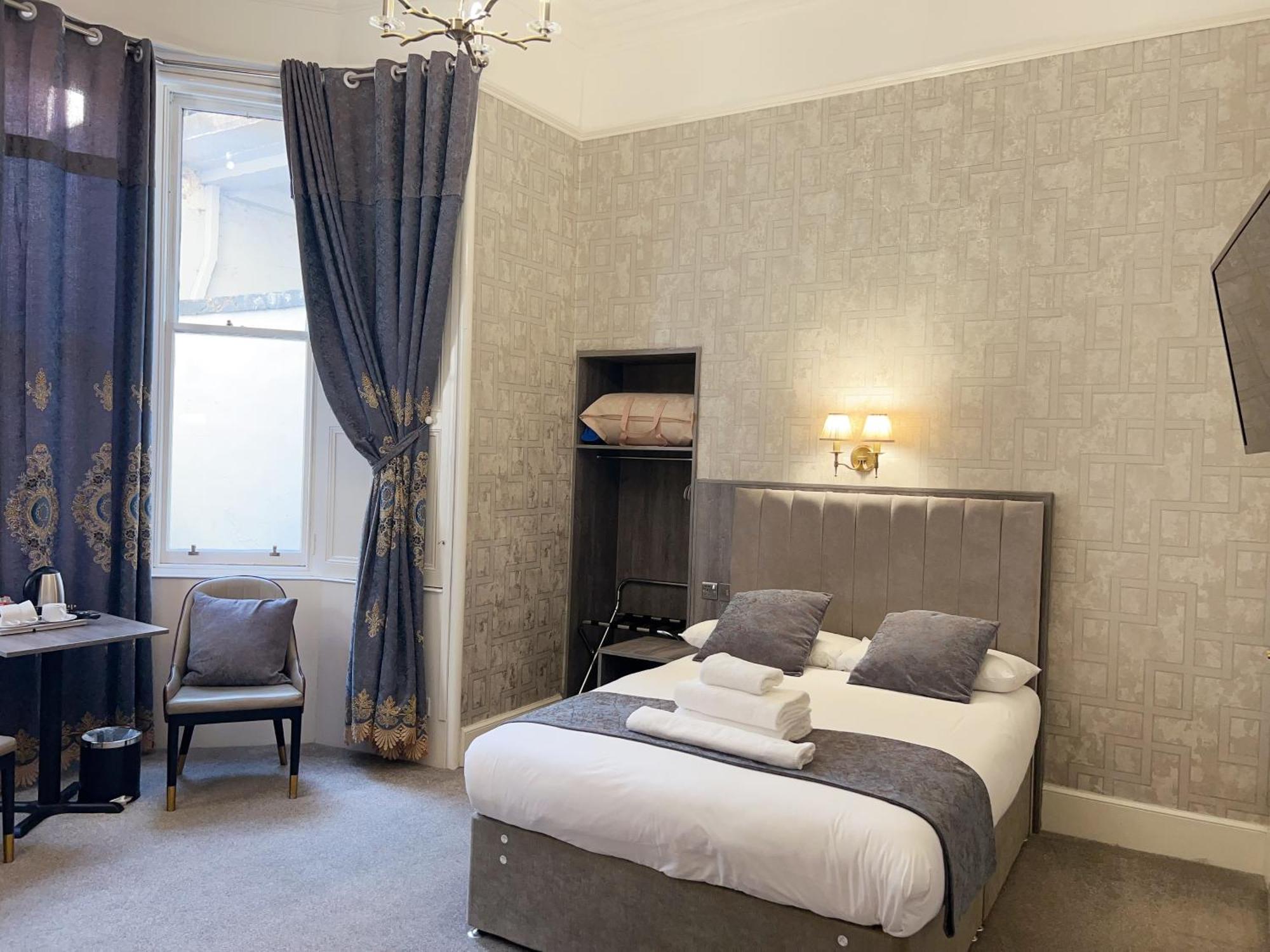 Alexander Guest house 4*