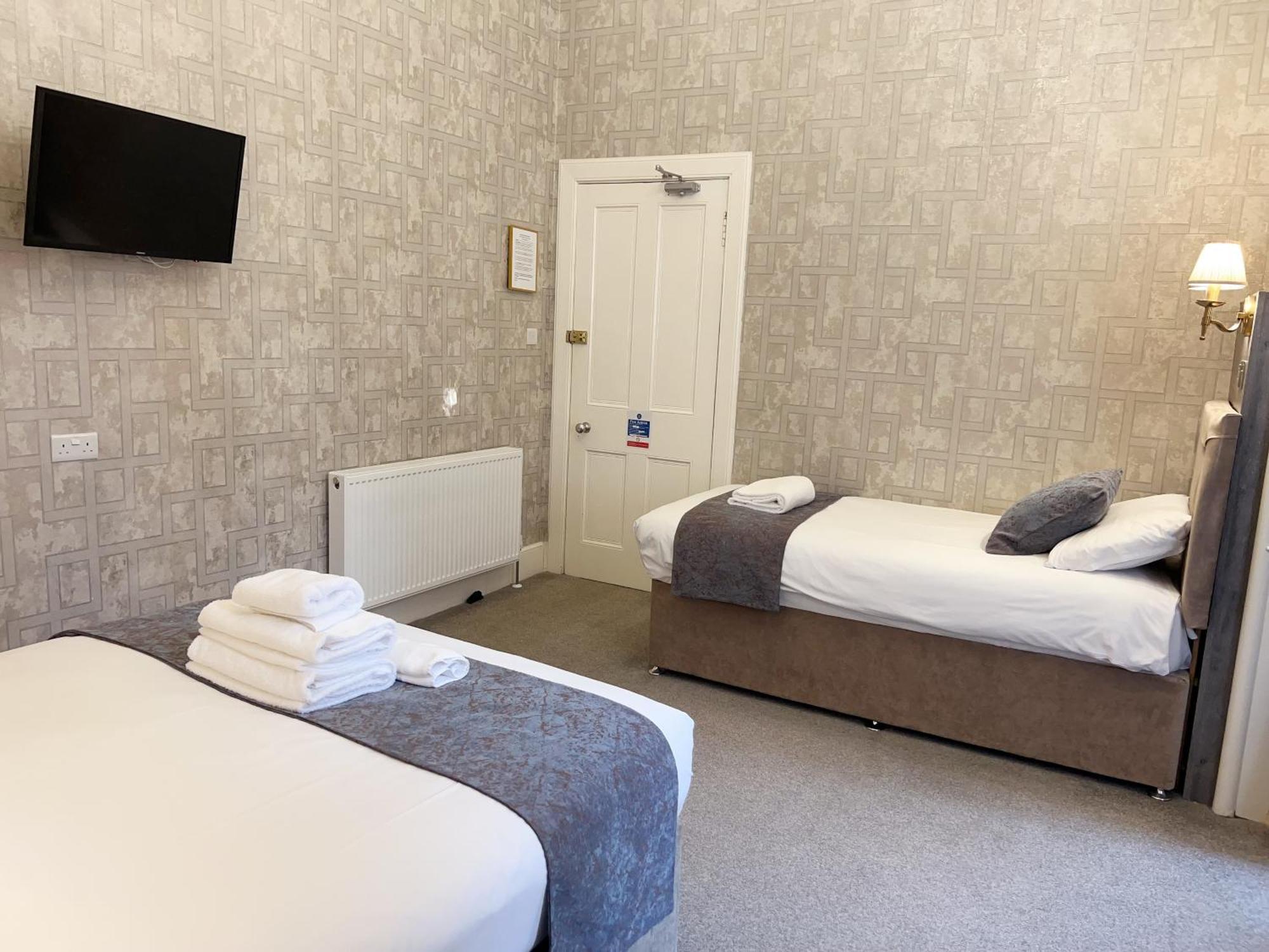 Guest house Alexander 4*